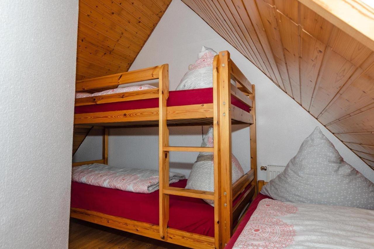 3-R-Ferienwohnung-Fuer-4-Personen-In-Schaprode-Auf-Ruegen-Zi3 Εξωτερικό φωτογραφία